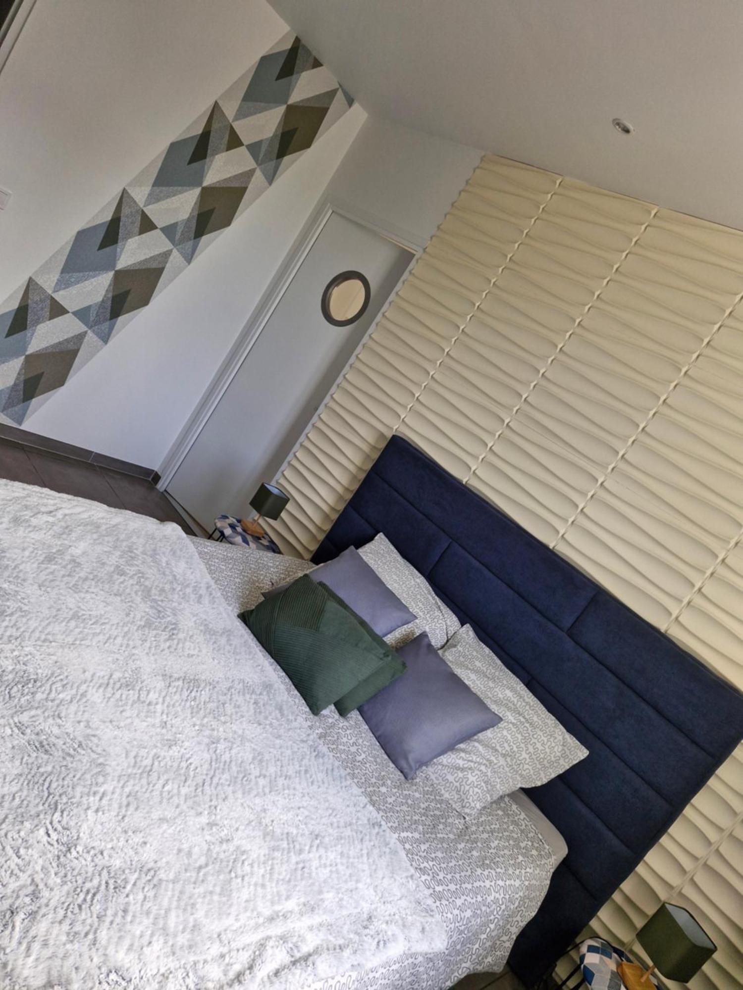 Hotel Le 6 3 Home Port En Bessin Exterior foto