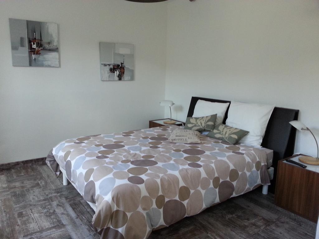 Hotel Le 6 3 Home Port En Bessin Zimmer foto